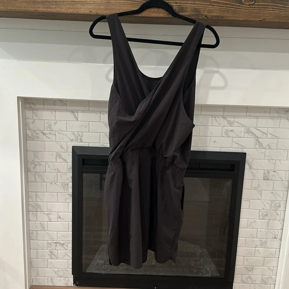 Patagonia Women's black Fleetwith Dress - Picture 3 of 6